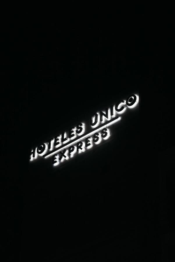 Hoteles Unico Express León de los Aldamas Extérieur photo
